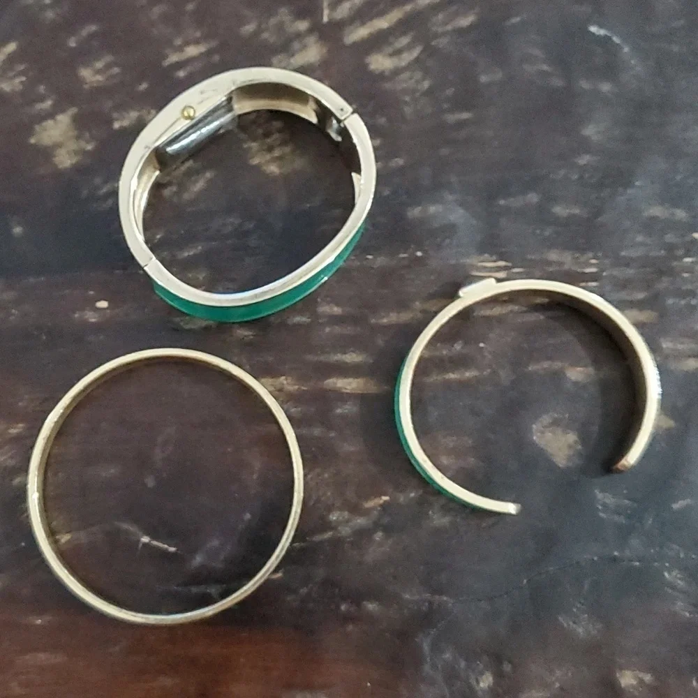VINTAGE 3 PIECE KELLY GREEN QUARTZ WATCH BRACELET BANGLE BUNDLE